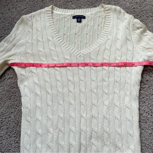 Tommy Hilfiger cable knit sweater small petite in white/cream - Picture 6 of 6